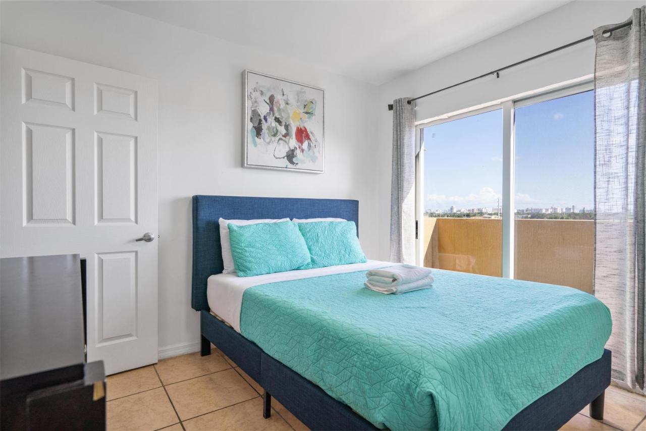 Airport Getaway Appartement Miami Buitenkant foto